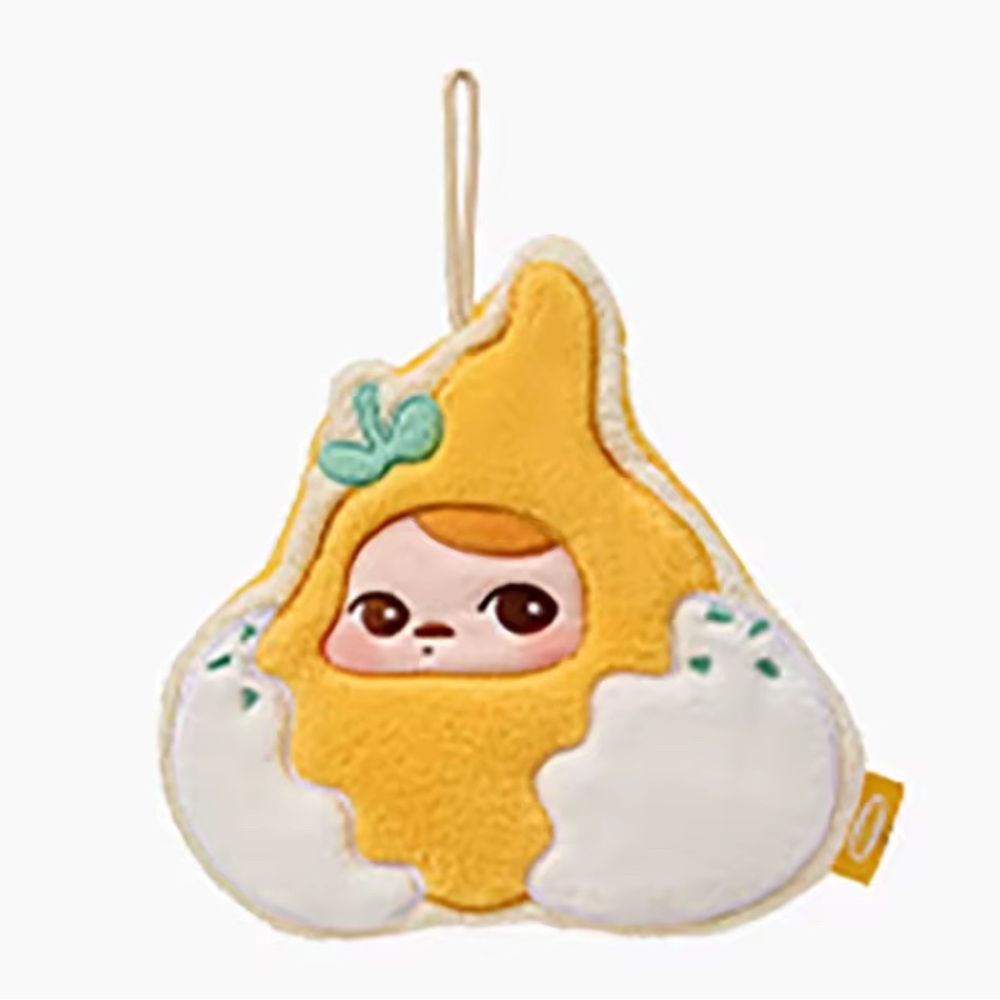 RARE Pop Mart PUCKY Egg Beanie Hand Towel Confirmed from Blind Box, POACHED EGG